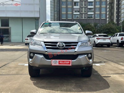 Xe Toyota Fortuner 2.4G 4x2 AT 2020