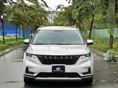 Kia Carnival 2022 2.2D Luxury 8 chỗ chưa đến 1 tỷ