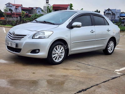Vios E xịn sx2011,chính chủ từ mới .zin từ mặt