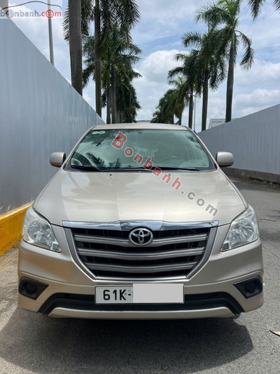Xe Toyota Innova 2.0E 2014