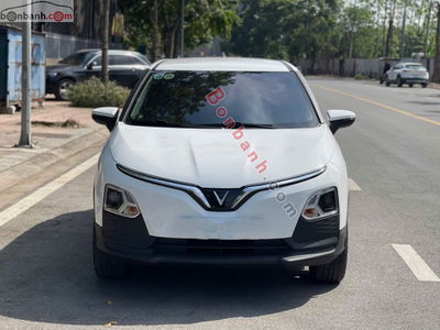 Xe VinFast VF5 Plus 2023