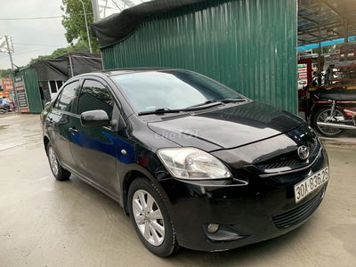 Toyota Yaris 2008 - 130000 km