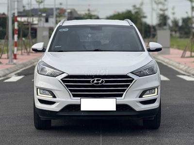 Hyundai Tucson 2.0 AT 2020 - Công nghệ ngập tràn.