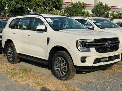 Ford Everest 2025- xe sẵn giao ngay-ưu đãi tháng 8