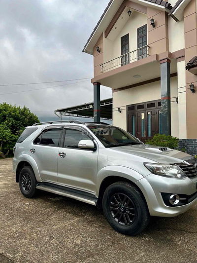 Toyota Fortuner 2015 2.5G 4x2 - 112000 km