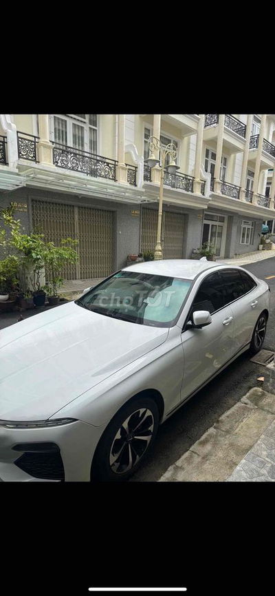 VinFast Lux A2.0 2020 - 32000 km