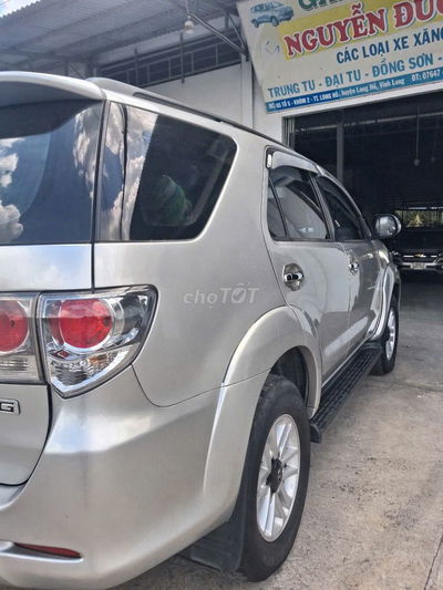 Toyota Fortuner 2013 - 300000 km