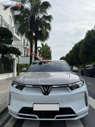 Xe VinFast VF9 Plus 2025
