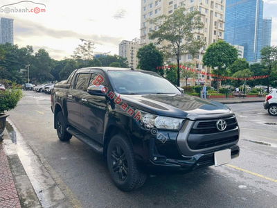 Xe Toyota Hilux 2.4L 4x2 AT 2021