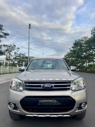 Ford Everest 2015 Titanium 2.2L 4x2 AT máy dầu