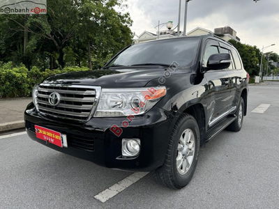 Xe Toyota Land Cruiser VX 4.6 V8 2014