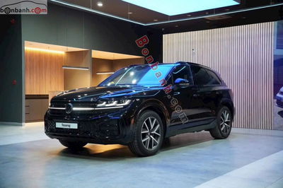 Xe Volkswagen Touareg R-Line 2.0 TSI 2025