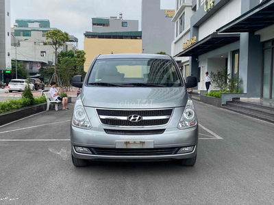 Hyundai Grand Starex 2014 - 9 chỗ