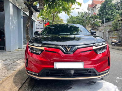 VF8 Lux Plus 24 Đký 25 - Mua Pin CATL - 6.000km