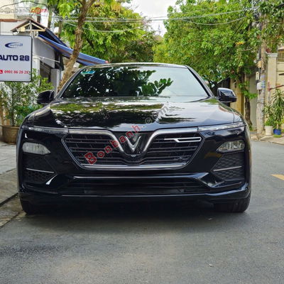 Xe VinFast Lux A 2.0 Premium 2.0 AT 2021
