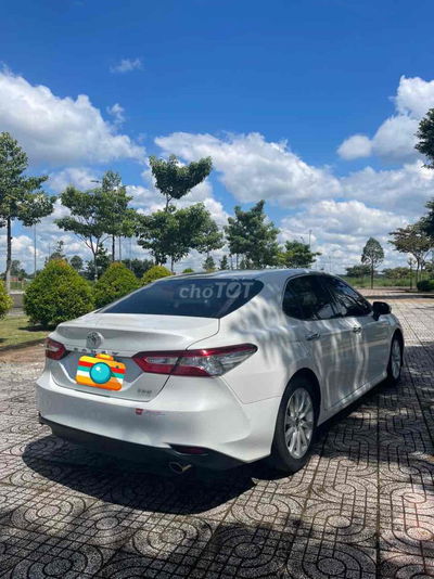 Toyota Camry 2021 - 90000 km