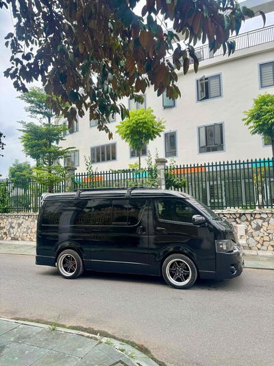 Toyota Hiace 2009 - 20 km