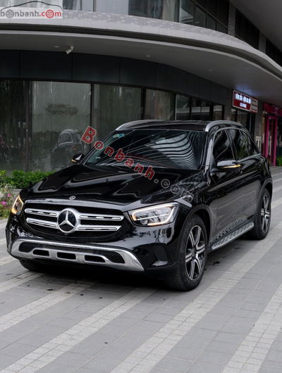 Xe Mercedes Benz GLC 200 4Matic 2020