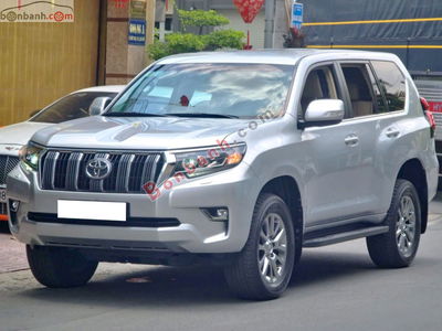 Xe Toyota Prado VX 2.7L 2020