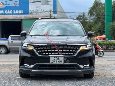 Xe Kia Carnival Premium 2.2D 7S 2023