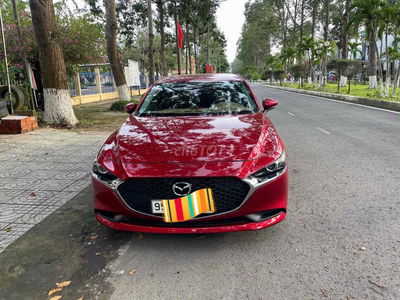 Mazda 3 2020 1.5L Deluxe - 90000 km