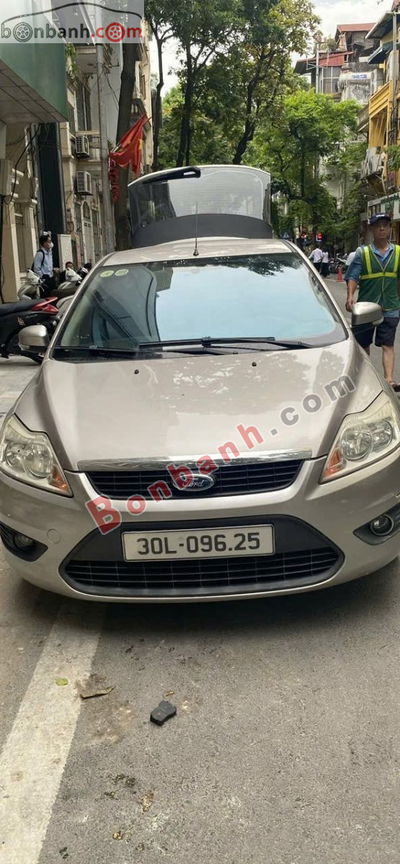 Xe Ford Focus 1.8 AT 2012
