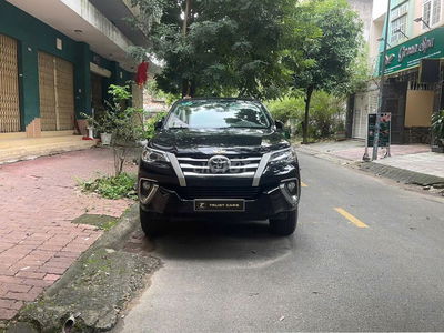 Toyota Fortuner 2019 2.4G 4x2 MT-71000km giữ gìn