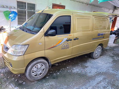 Xe tải thaco van 2s. Màu vàng đồng. Đi 4,5 vạn km