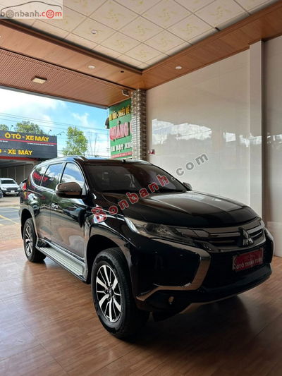Xe Mitsubishi Pajero Sport 3.0G 4x4 AT Premium 2018