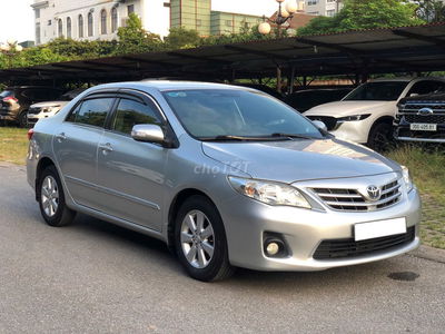 Toyota Corolla Altis 2014 1.8G AT - 120000 km