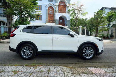 Crv L 2024 đi 11.000km