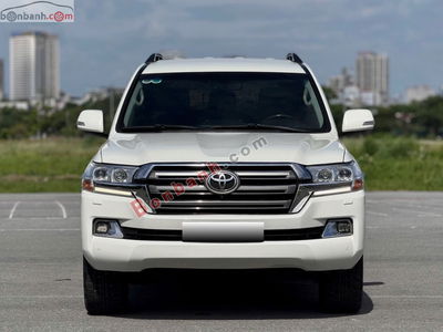 Xe Toyota Land Cruiser VX 4.6 V8 2016