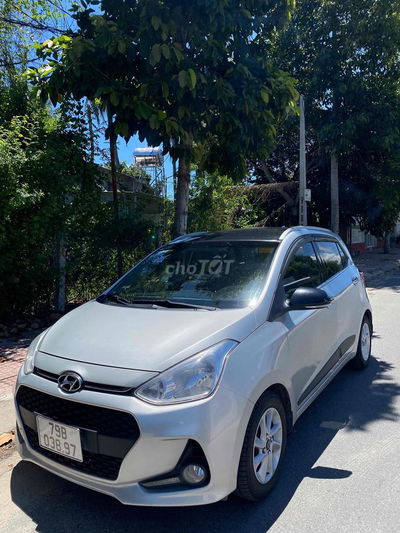 Hyundai Grand i10 2018 Sedan 1.2 MT - 90000 km