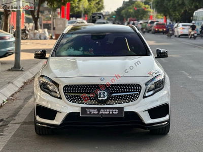 Xe Mercedes Benz GLA class GLA 45 AMG 4Matic 2016