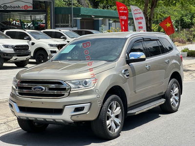 Xe Ford Everest Titanium 2.2L 4x2 AT 2016