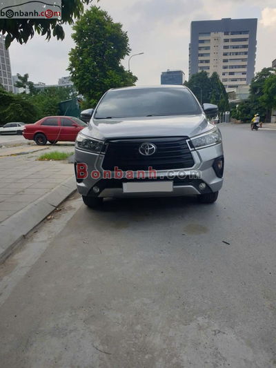 Xe Toyota Innova E 2.0 MT 2022