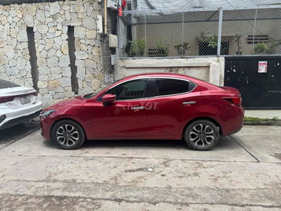 Mazda 2 2017 1.5 AT Sedan - 70000 km