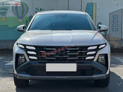 Xe Hyundai Tucson 2.0 AT Đặc biệt 2025