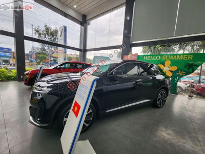 Xe VinFast VF8 Plus AWD 2025