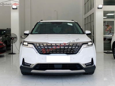 Xe Kia Carnival Signature 2.2D 2023
