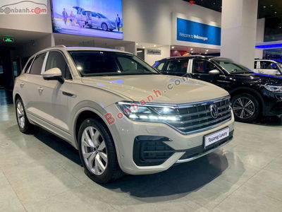 Xe Volkswagen Touareg Luxury 2.0 TSI 2023