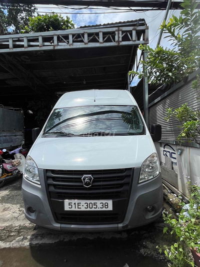 Gaz Gazele 2024 tải van 3 chỗ thùng to 13,5 khối
