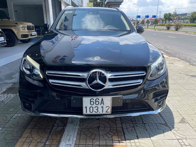 ✅GLC300 4MATIC sx 2018 - 105,000 km