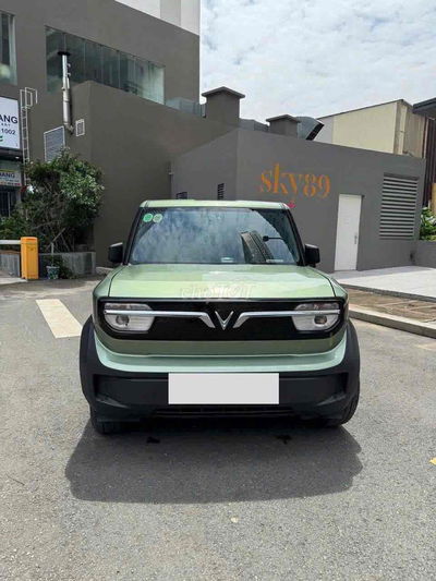 VF3 24 - Lên full đồ chơi