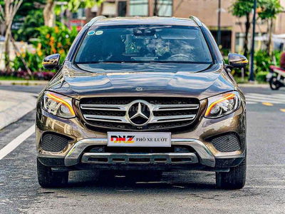 Mercedes Benz GLC 2018 250 4MATIC - Màu Nâu