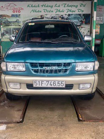Isuzu 2003 máy dầu 8 chỗ 2003