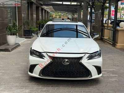Xe Lexus ES 250 F Sport 2023