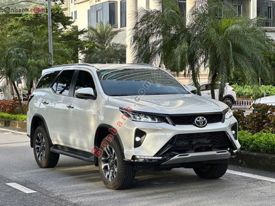 Xe Toyota Fortuner Legender 2.4L 4x2 AT 2024