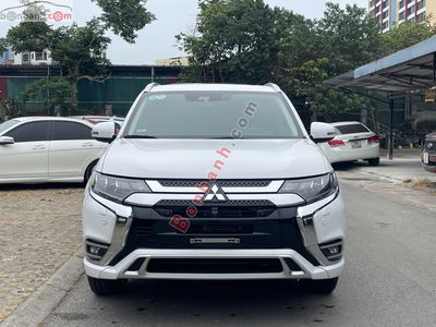 Xe Mitsubishi Outlander 2.0 CVT 2022