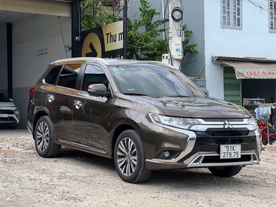 Mittsubishi Outlander 2022 2.0 CVT - 39000 km